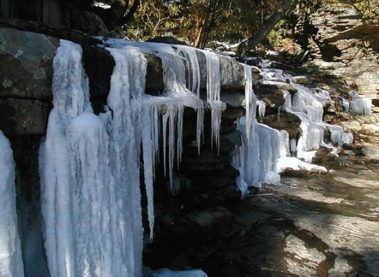best winter hikes, swallow creek state park, frozen waterfall, icicles